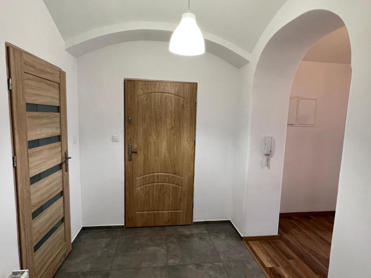 Apartament 3 Pokojowy Z Parkingiem Apartment Zabkowice Slaskie Ngoại thất bức ảnh