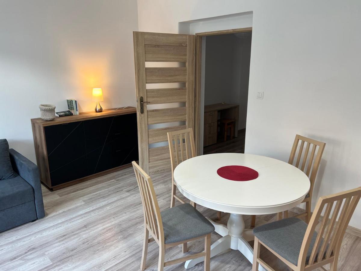 Apartament 3 Pokojowy Z Parkingiem Apartment Zabkowice Slaskie Ngoại thất bức ảnh